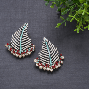 Pearl Earrings by Gift Elegantly. Elegant imitation jewelry for women featuring lustrous pearls in a beautiful leaf shape design. 