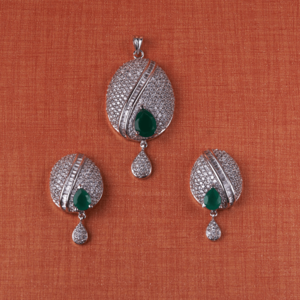 Diamond pendant set with green stone KPS 101