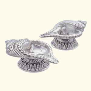 Shell Shape Diya