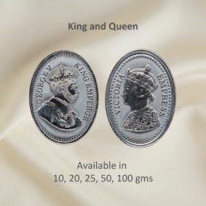 King and Queen oval silver coin by Gift Elegantly.